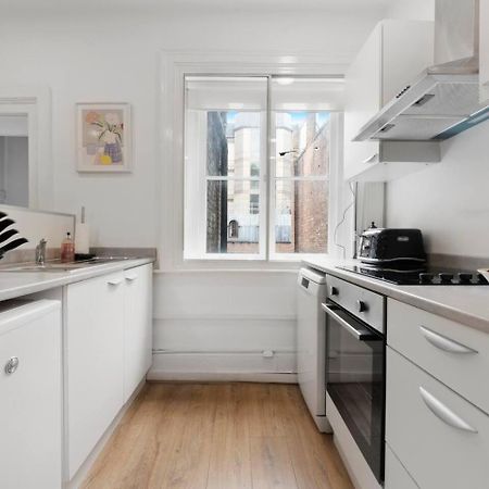 2 Bed Piccadilly Apartment 3 London Eksteriør billede